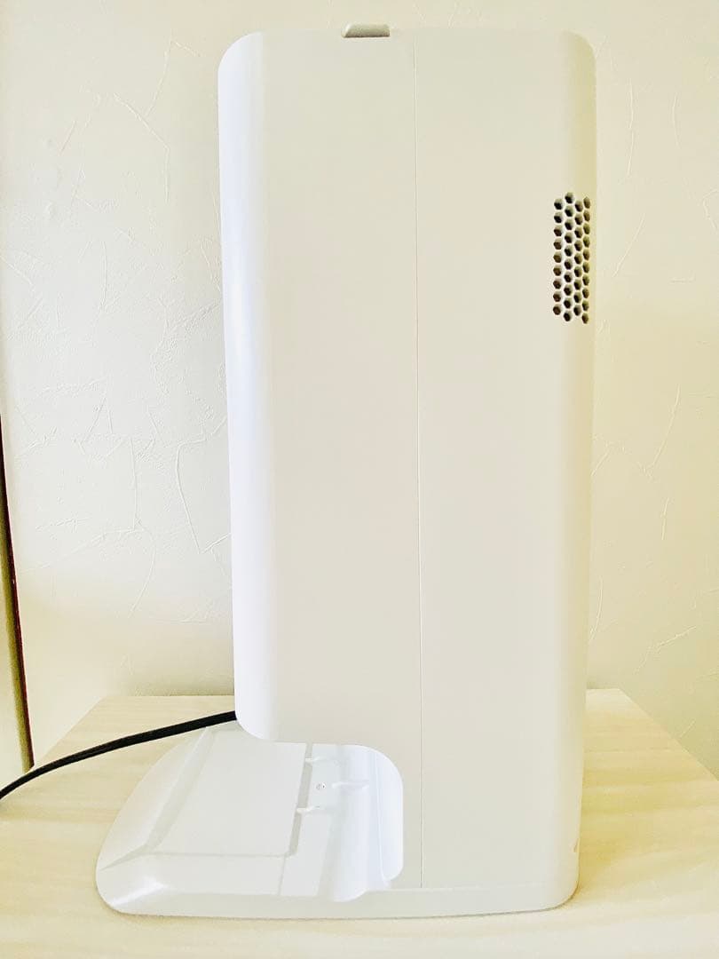 Panasonic MC-NS10K コードレス掃除機 2021年製 新品同様品