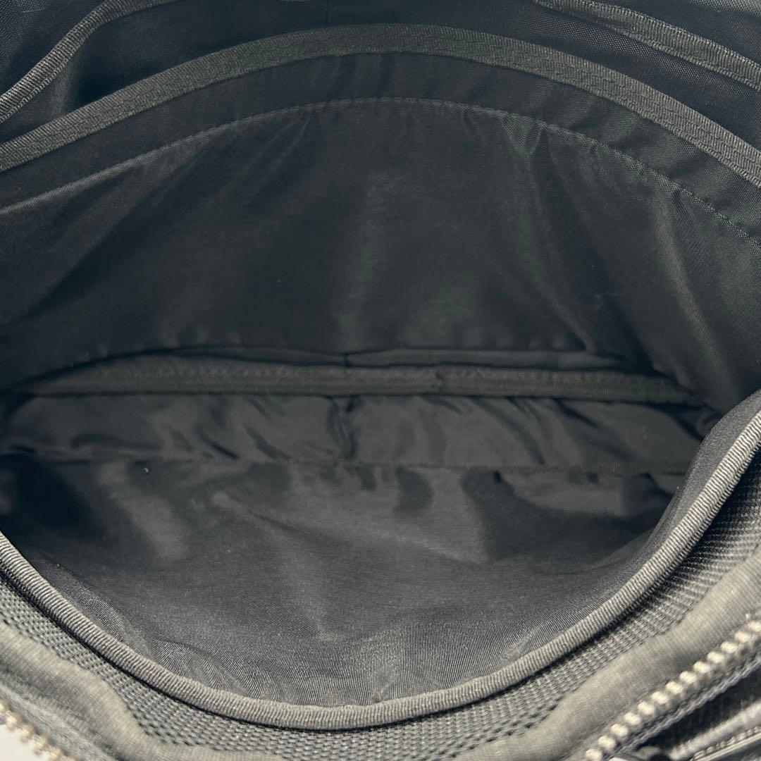 ☆極美品☆【BRIEFING】 ONE WAY BRIEF ビジネスバッグ A4