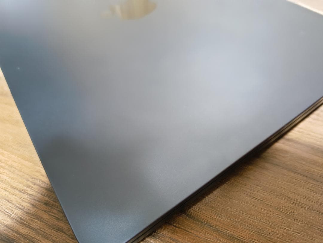 MacBook Air M2 16GB/512GB 2022 ミッドナイト