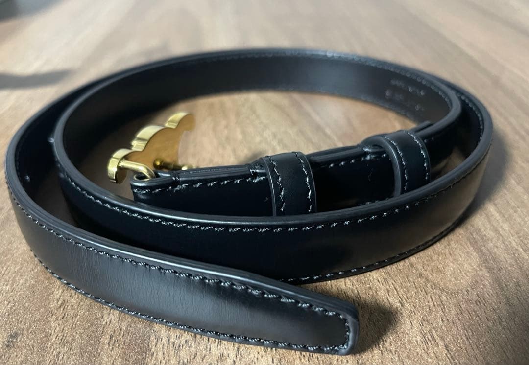 セリーヌ celine トリオンフ ベルト 70センチ レディース