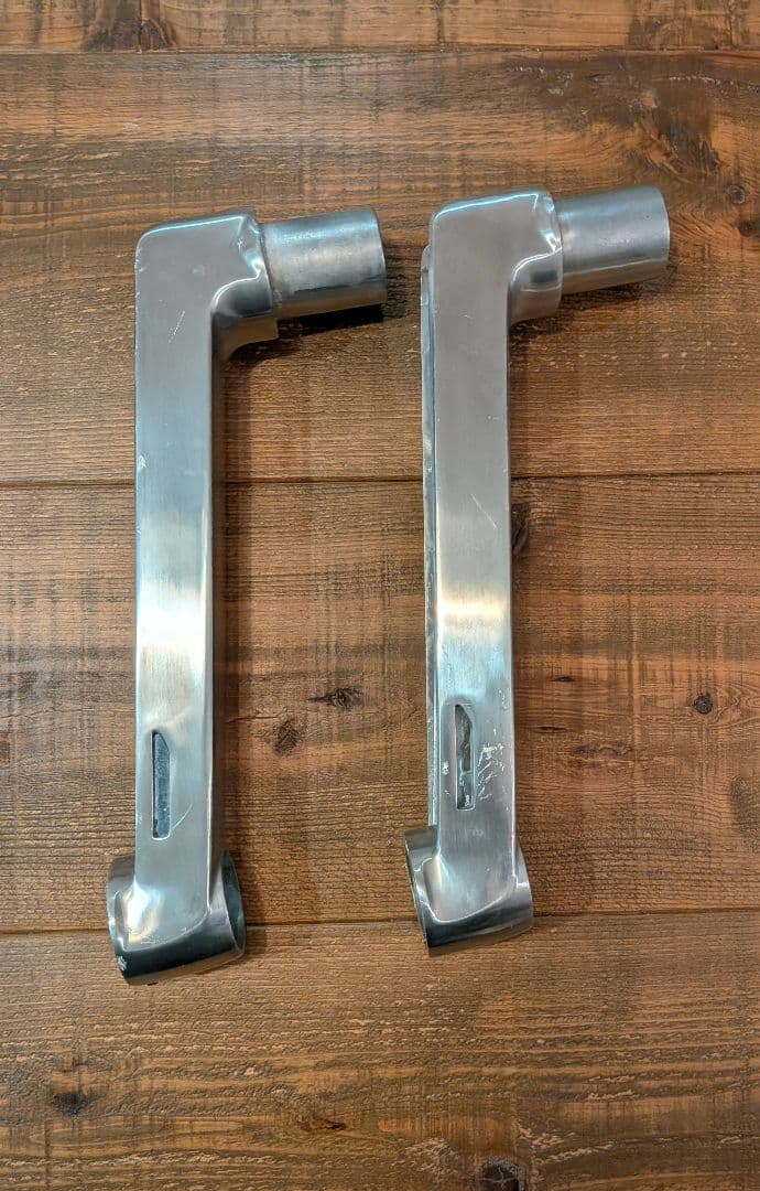 ERGOTRON LXデュアル デスク マウント アーム スタッキング②