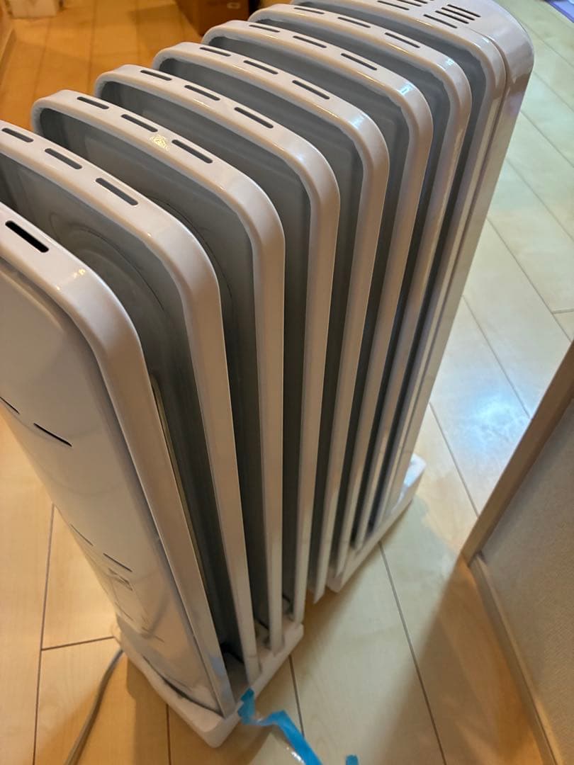 DeLonghi AmiCaldo オイルヒーター