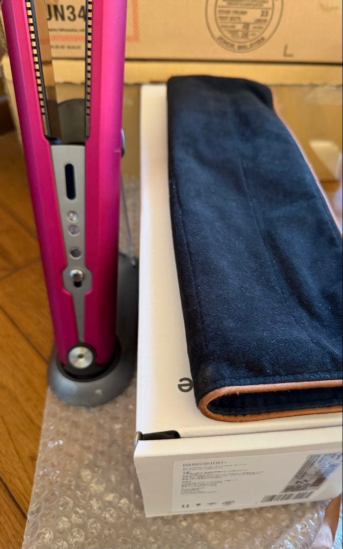 Dyson Corraleフューシャ/ブライトニッケル HS03FBNBX