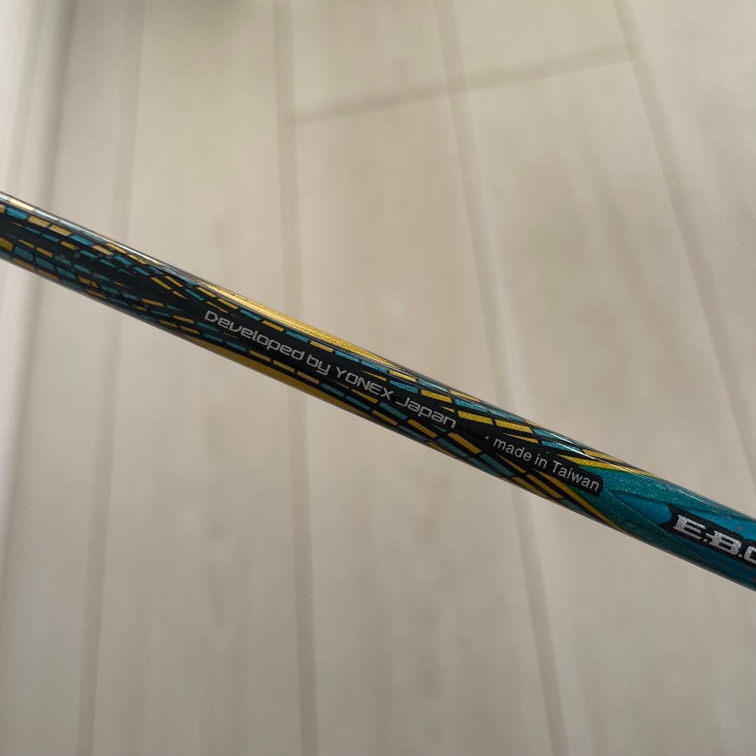 ASTROX 88S GAMEバドミントンラケット 青/黒