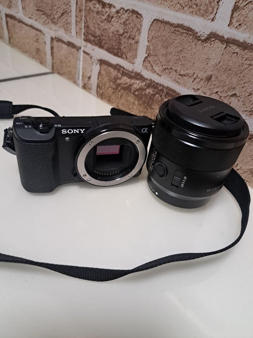 SONY α5100 ミラーレス一眼カメラ【美品】
