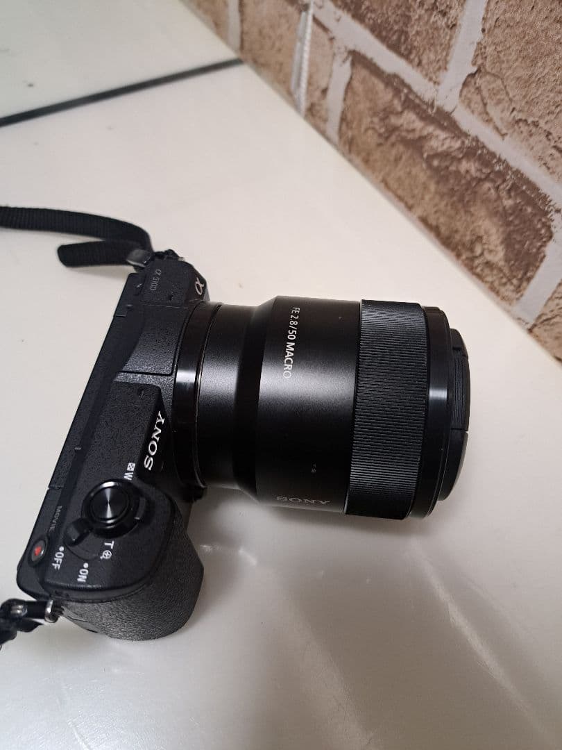 SONY α5100 ミラーレス一眼カメラ【美品】