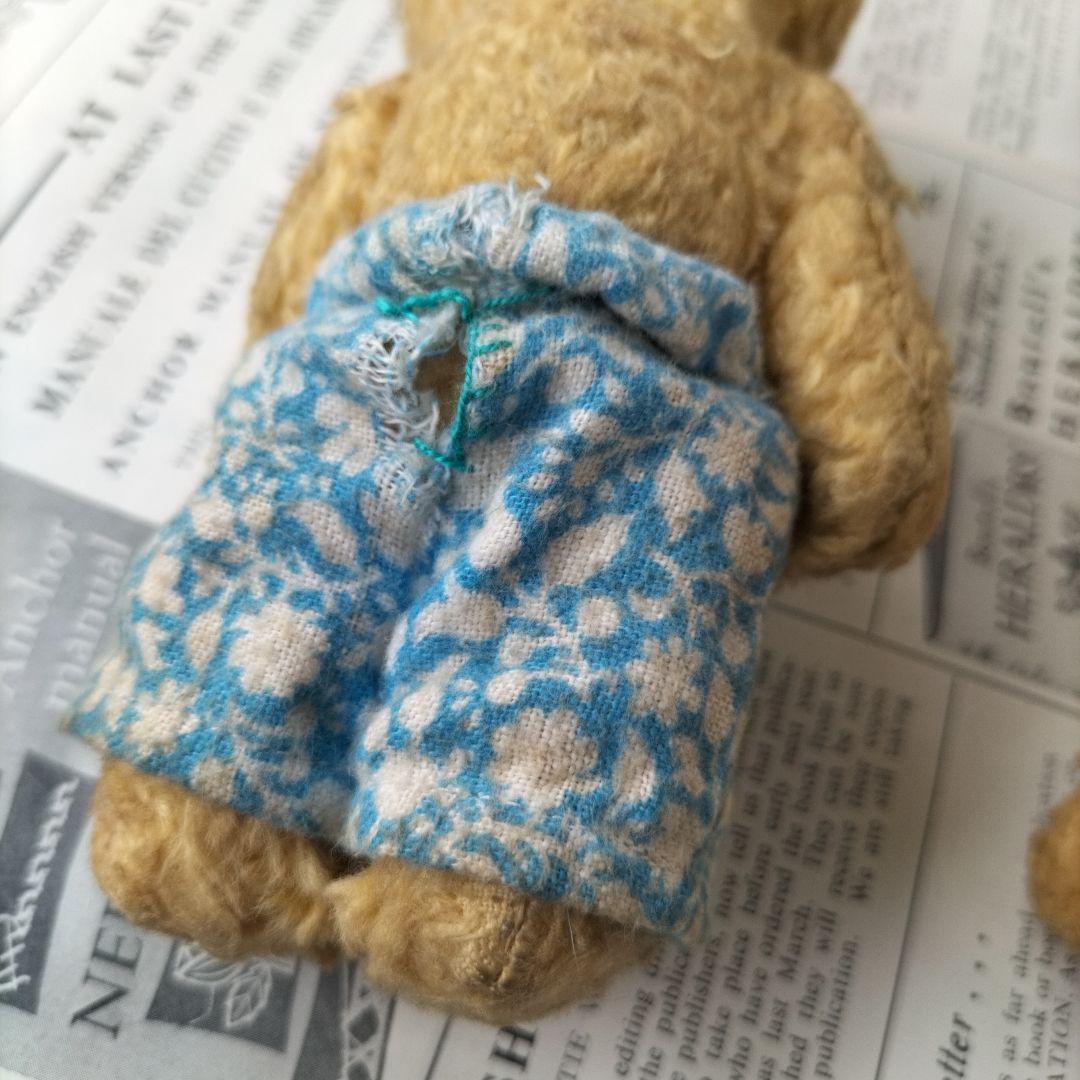 ★注意★出品は左のベアのみ。右のベアは販売済み　イギリス　ビンテージ　ベア