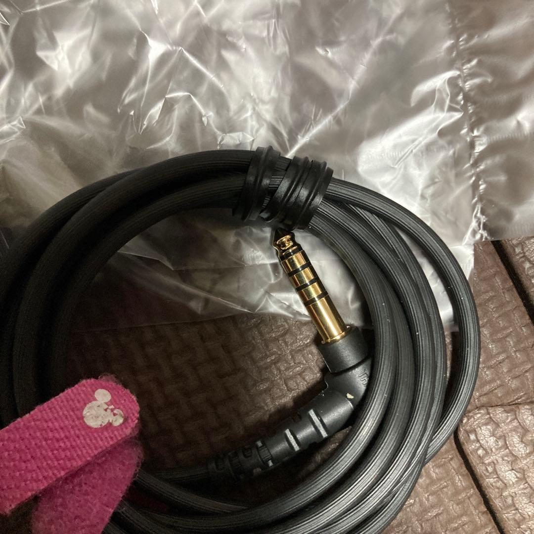 【ほぼ未使用品】ソニー MDR-1AM2-B ステレオヘッドホン ブラック、