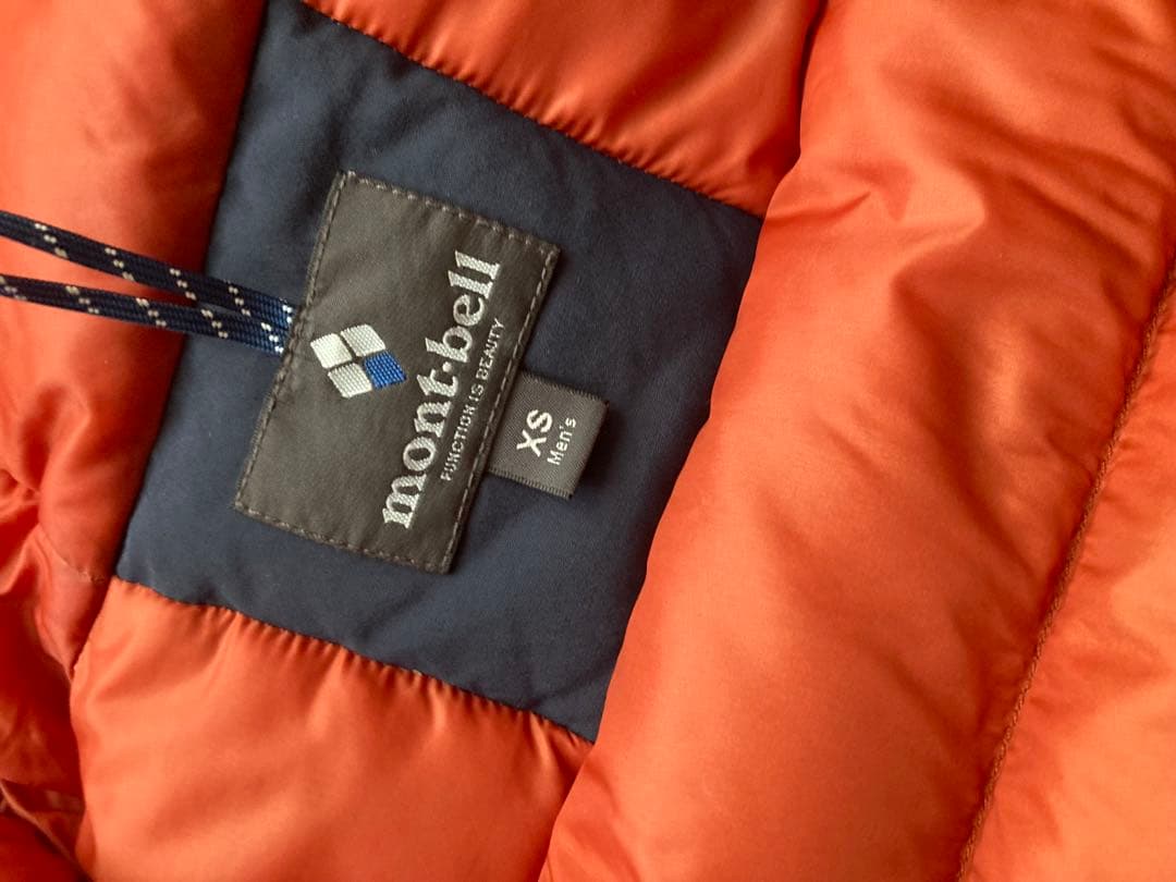 モンベル　ローガンダウンパーカ　ネイビー　XS