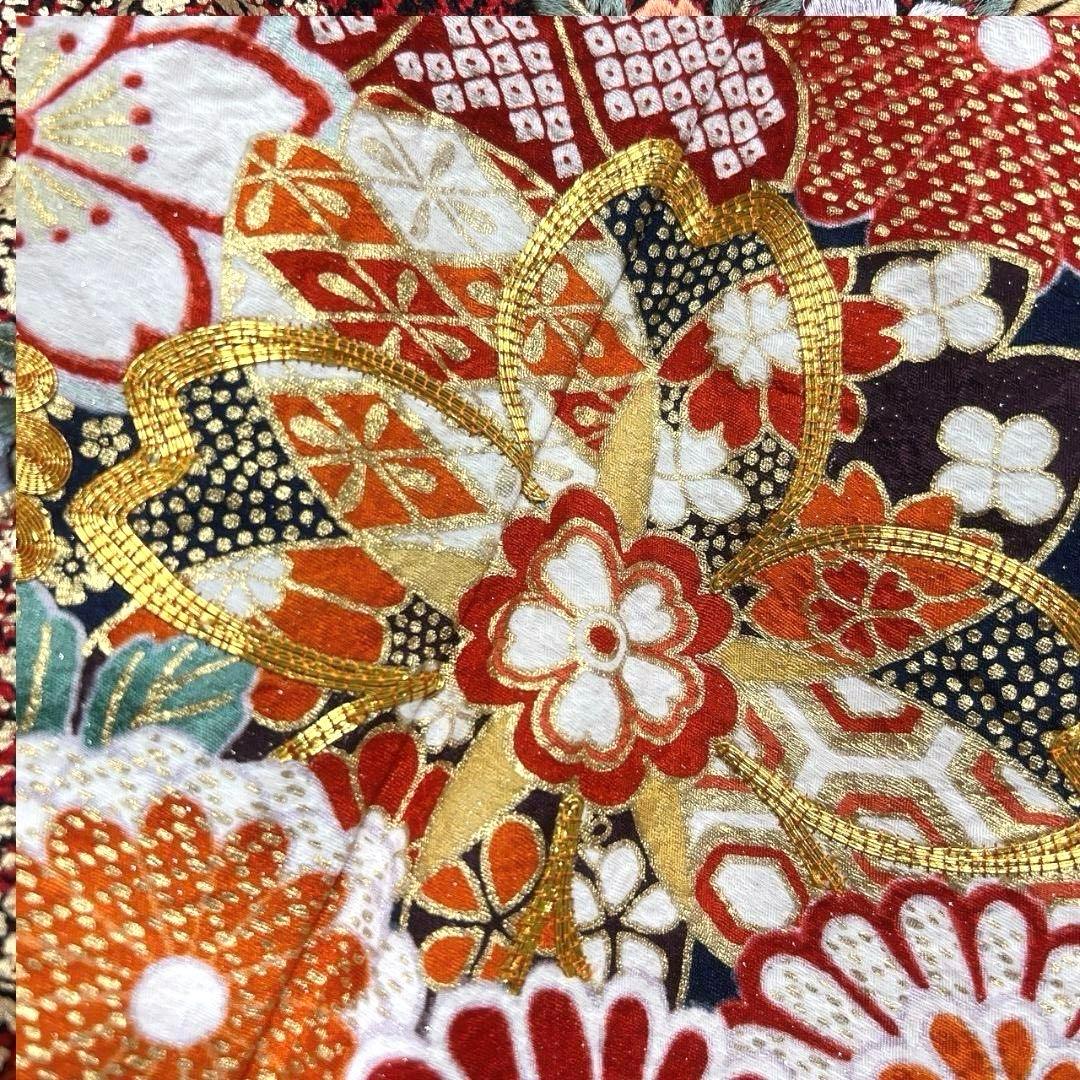 銀通し　金駒刺繍　金彩　桜花模様　花吹雪　振袖　着物　013a p