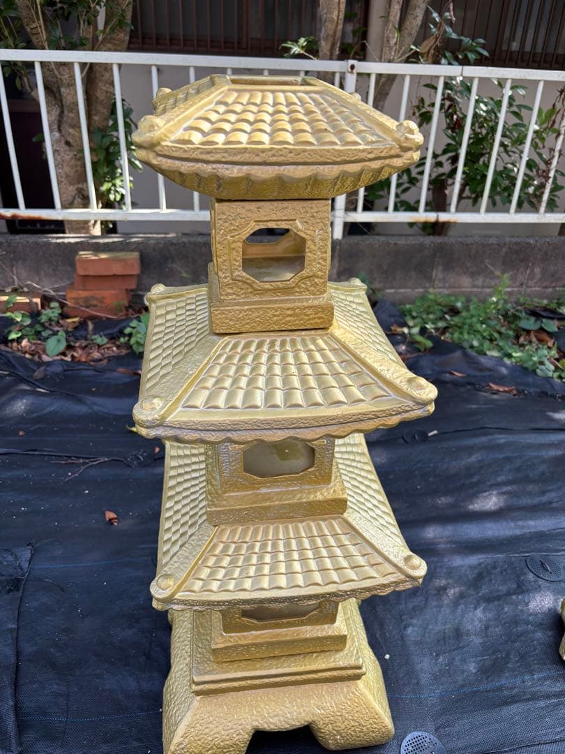 金色 三重塔風 置物 約９５cm