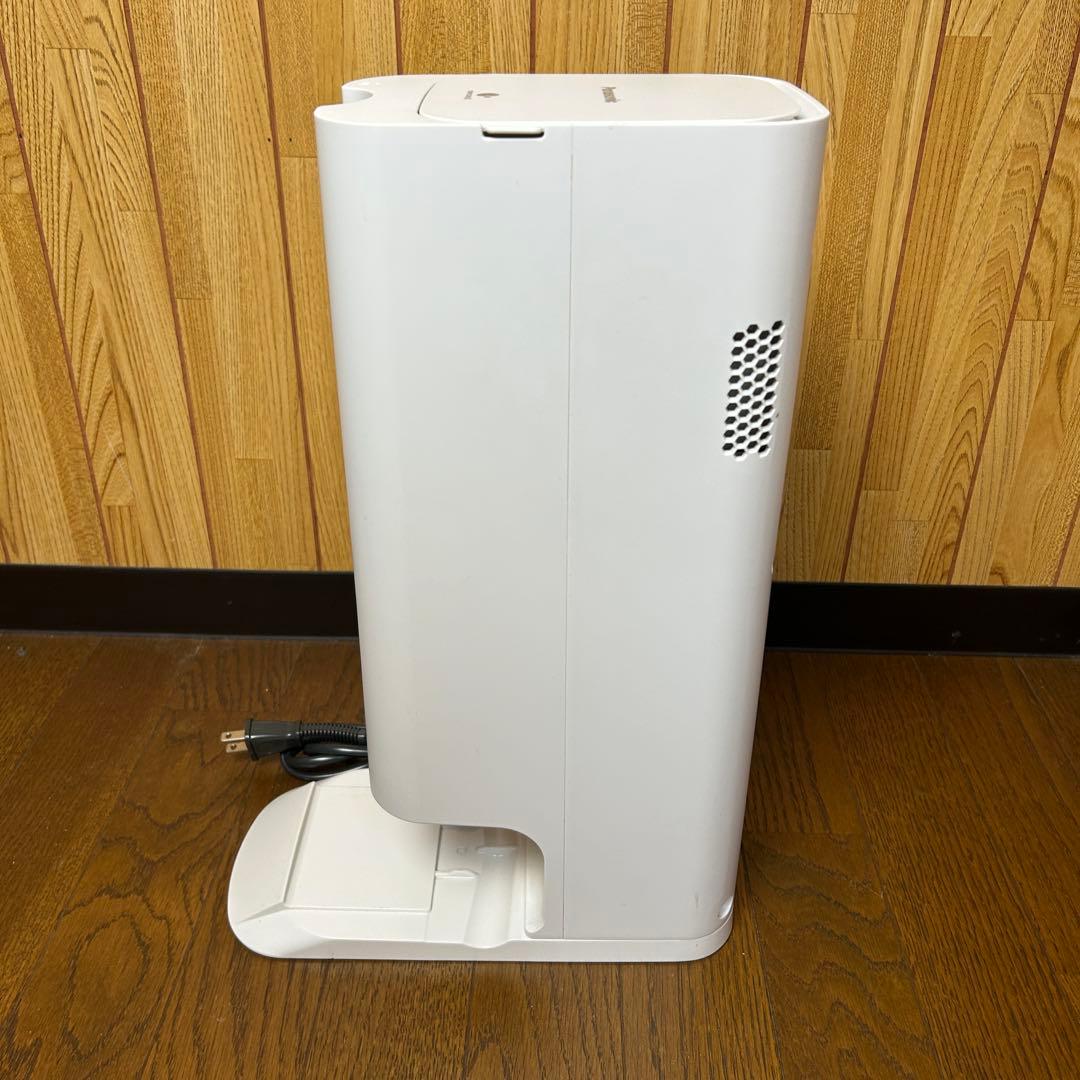 Panasonic MC-NS10K コードレス掃除機 2022年製　紙パック付