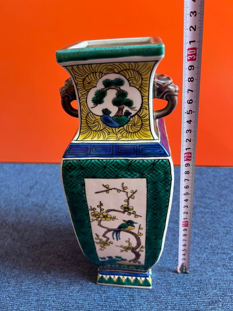 1063  九谷焼　色絵花瓶　花鳥図案　時代物