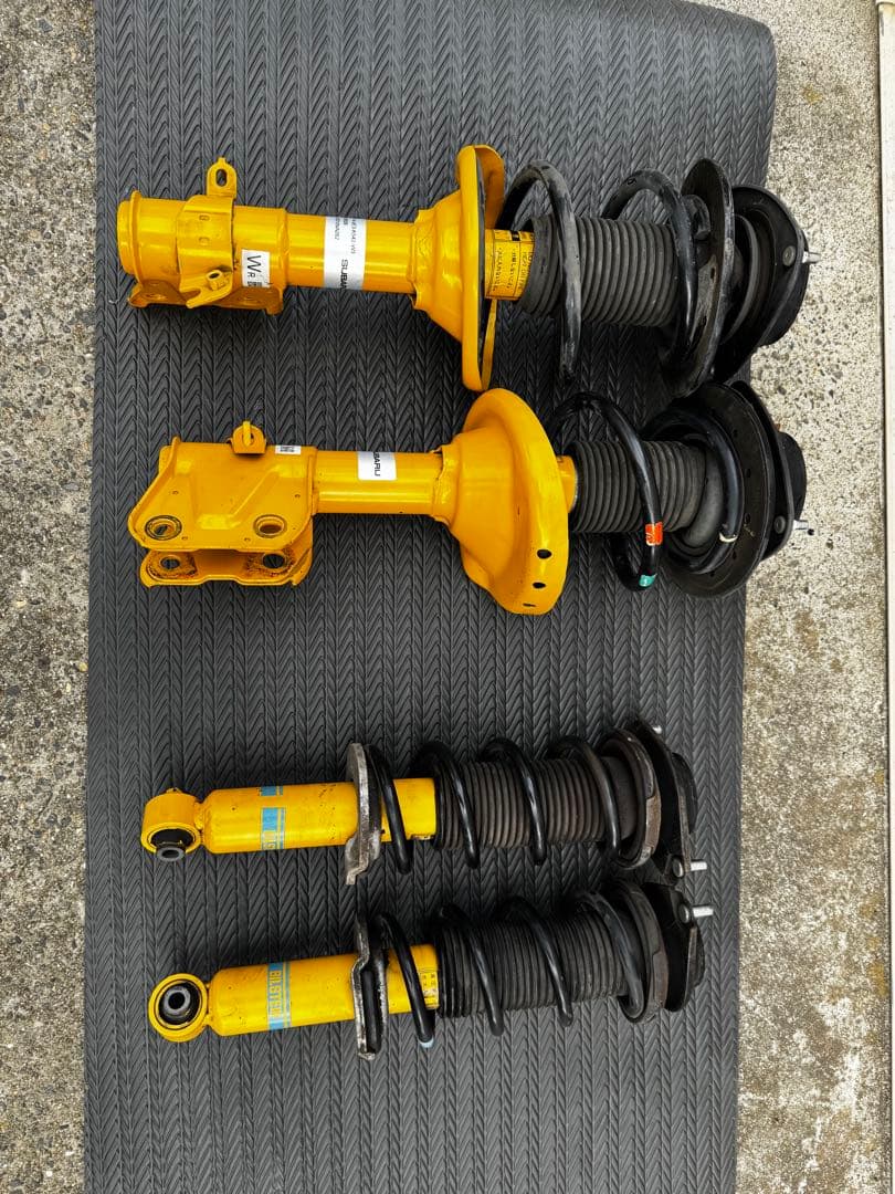 値引き交渉可 レヴォーグ 純正ショック ビルシュタイン