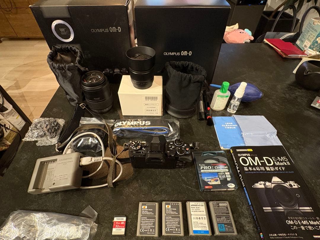 OLYMPUS OM-D E-M5 Mark II レンズ他[おまけ 防湿庫付]