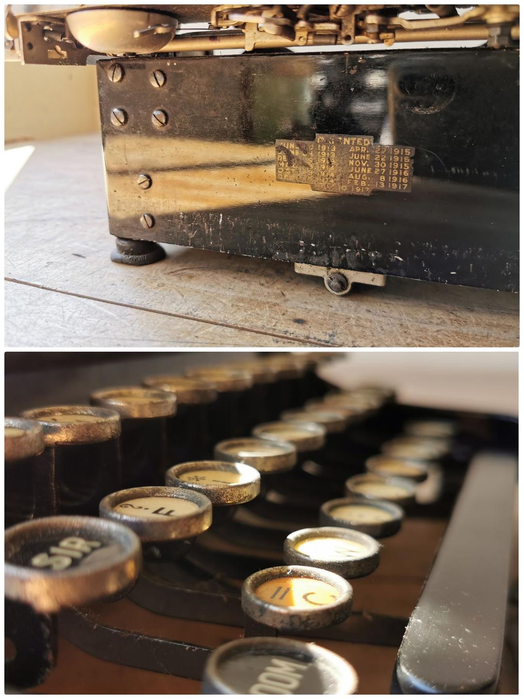 アンティーク　CORONA　ケースつきタイプライター