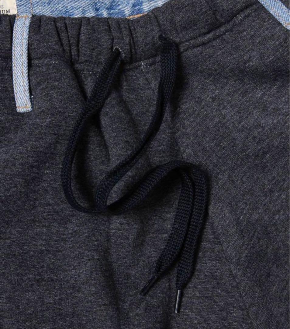 BLESS Overjoggingjeans nike Levi's n°