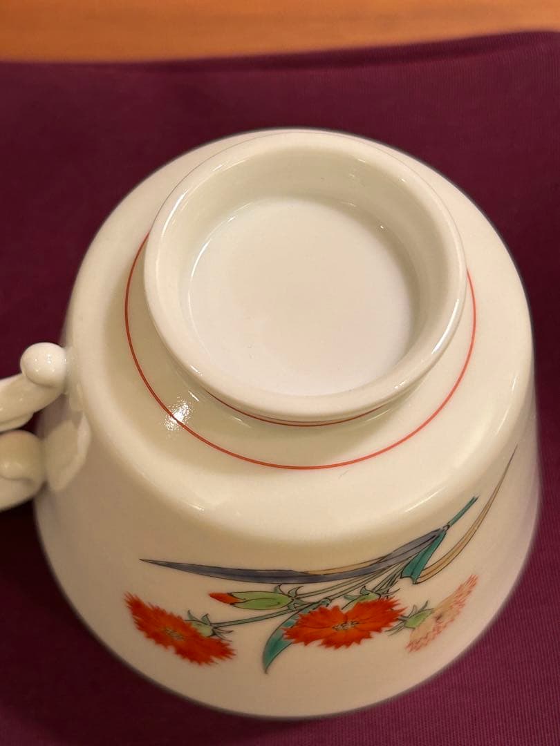 人間国宝 十四代 柿右衛門 本人作 濁手 撫子文 珈琲碗 カップ&ソーサー