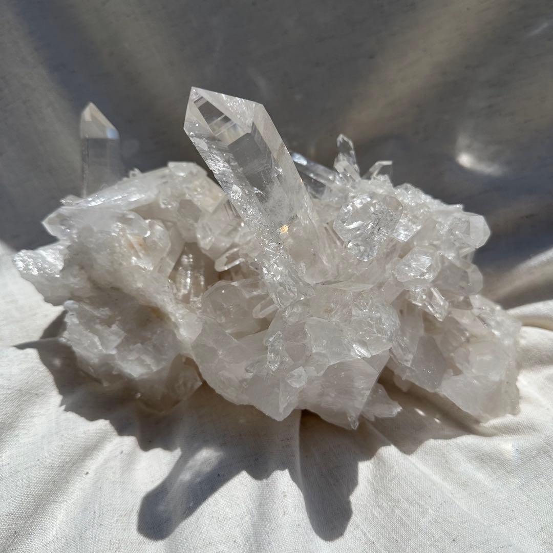 【ヒマラヤ水晶 インド マニハール産 ♡ 透明度高！ 水晶クラスター】