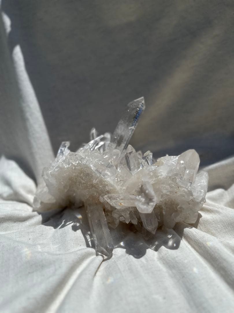 【ヒマラヤ水晶 インド マニハール産 ♡ 透明度高！ 水晶クラスター】