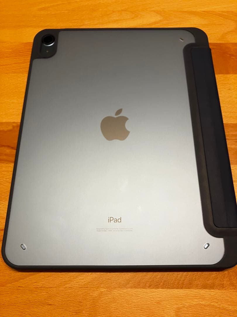 Apple iPad (第10世代) ブルー 本体　ケース、スペアフィルム付