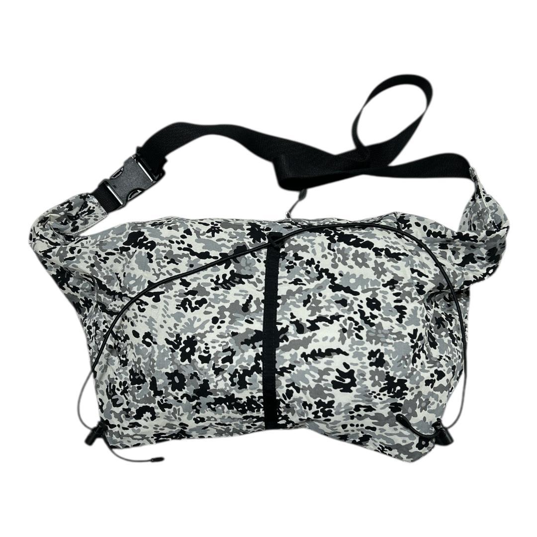 新品 ノースフェイス パープルレーベル ショルダーバッグ 花柄 送料込