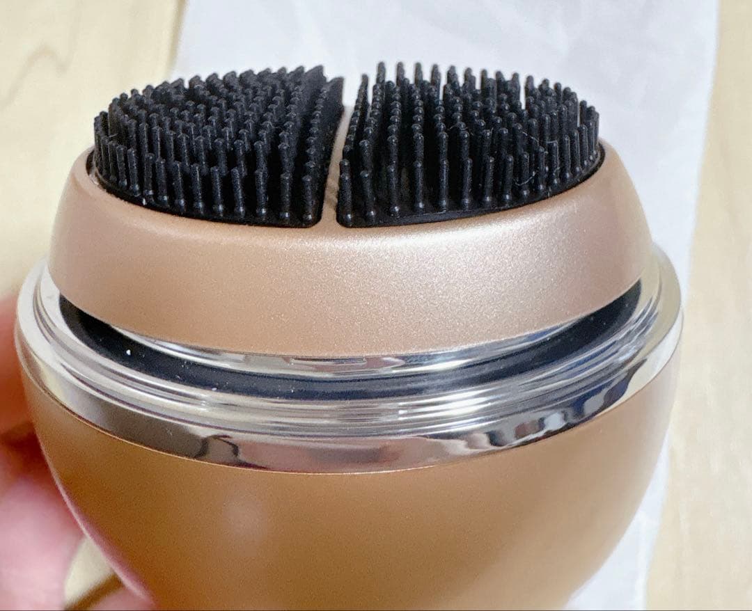 ZOGANKIN ゾーガンキン　オーヴォ　電動洗顔ブラシ　EMS リフトアップ