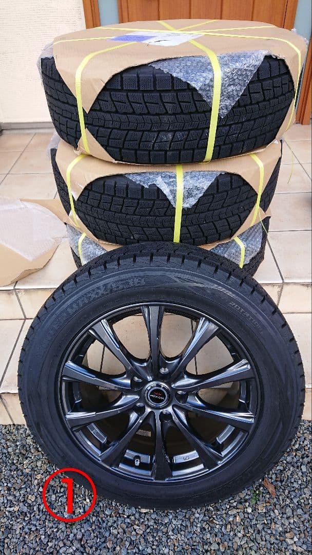 みつと！ ホイールセットWINTER MAXX 215/60R17　①