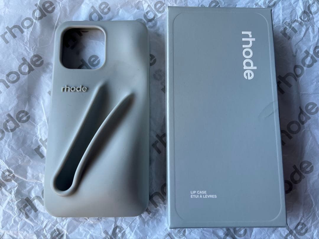 Rhode Skinリップケース+リップトリートメント