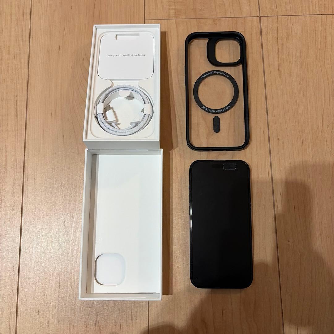 Apple iPhone 15 256gb ブラック 本体　黒　箱付き