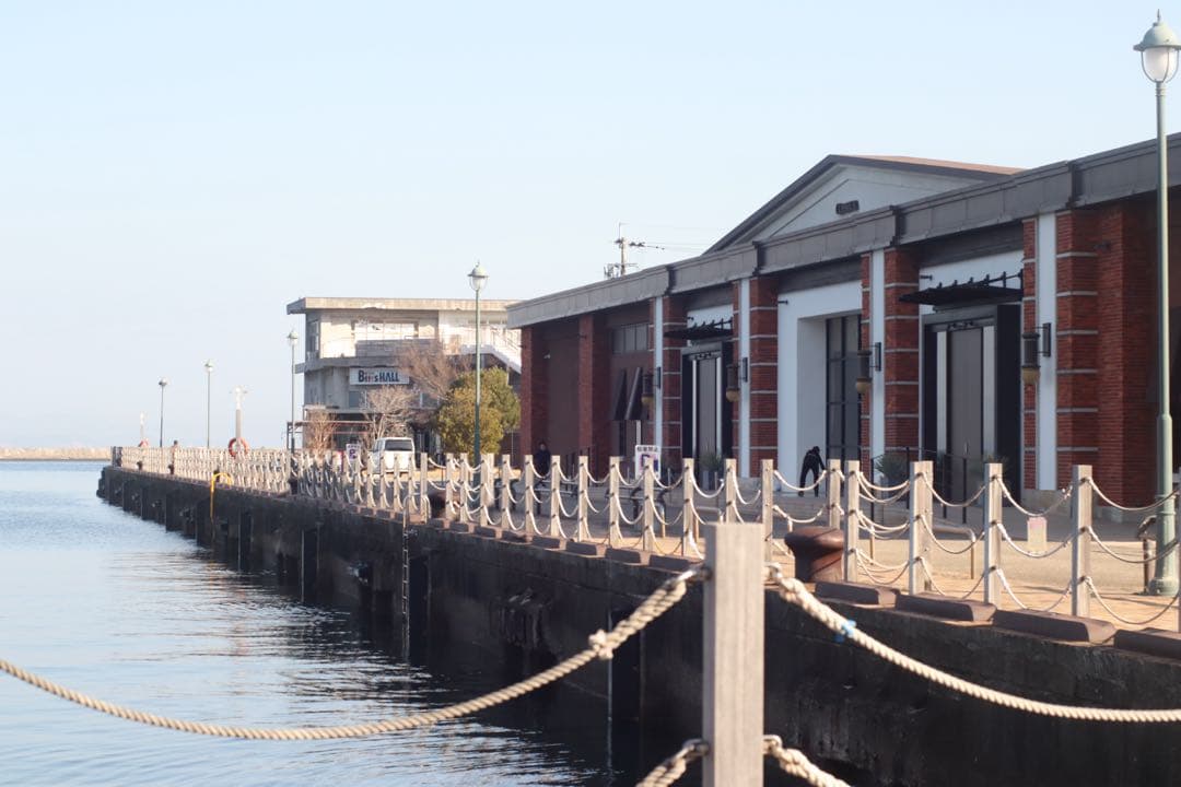 ★ OLYMPUS OM-2 BLACK + 標準レンズ 50mm F1.4