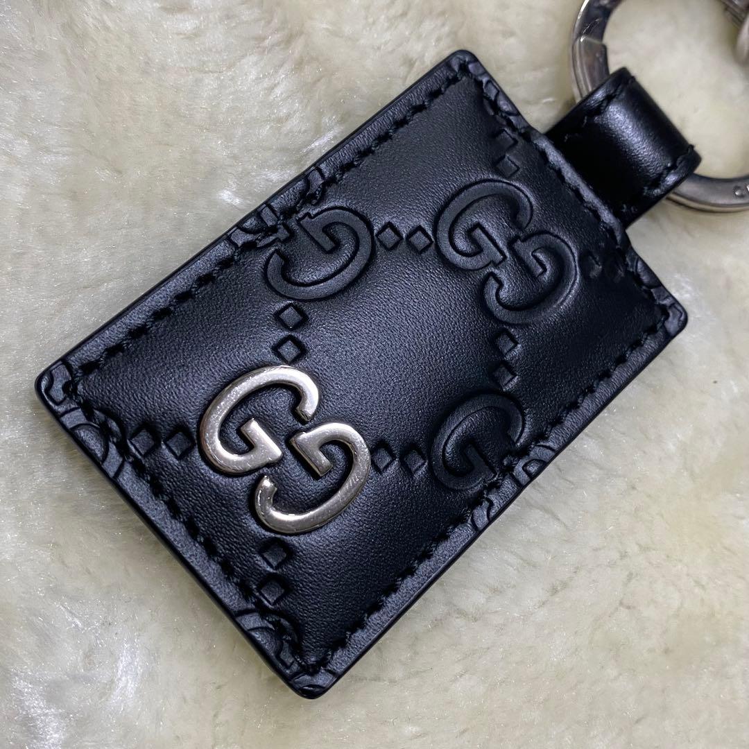 付属品完備❗️新品保管品✨グッチキーホルダーGG総柄シマ型押し黒レザーシルバー金具