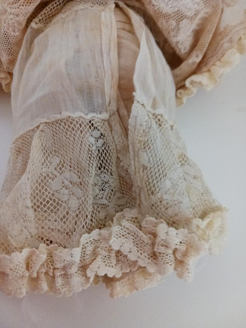 アンティークビスクドール(作者不明)