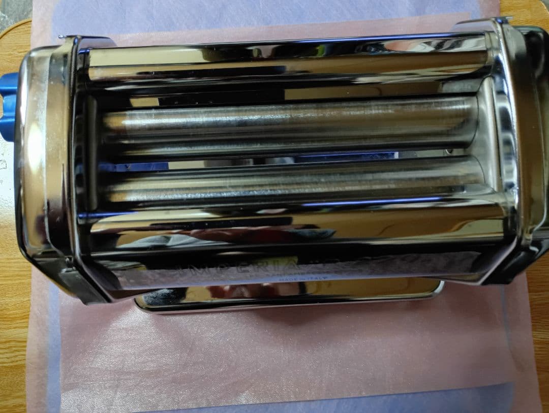 美品インペリア　パスタマシン(手動） R‐220 イタリア製(別売カッター付き）