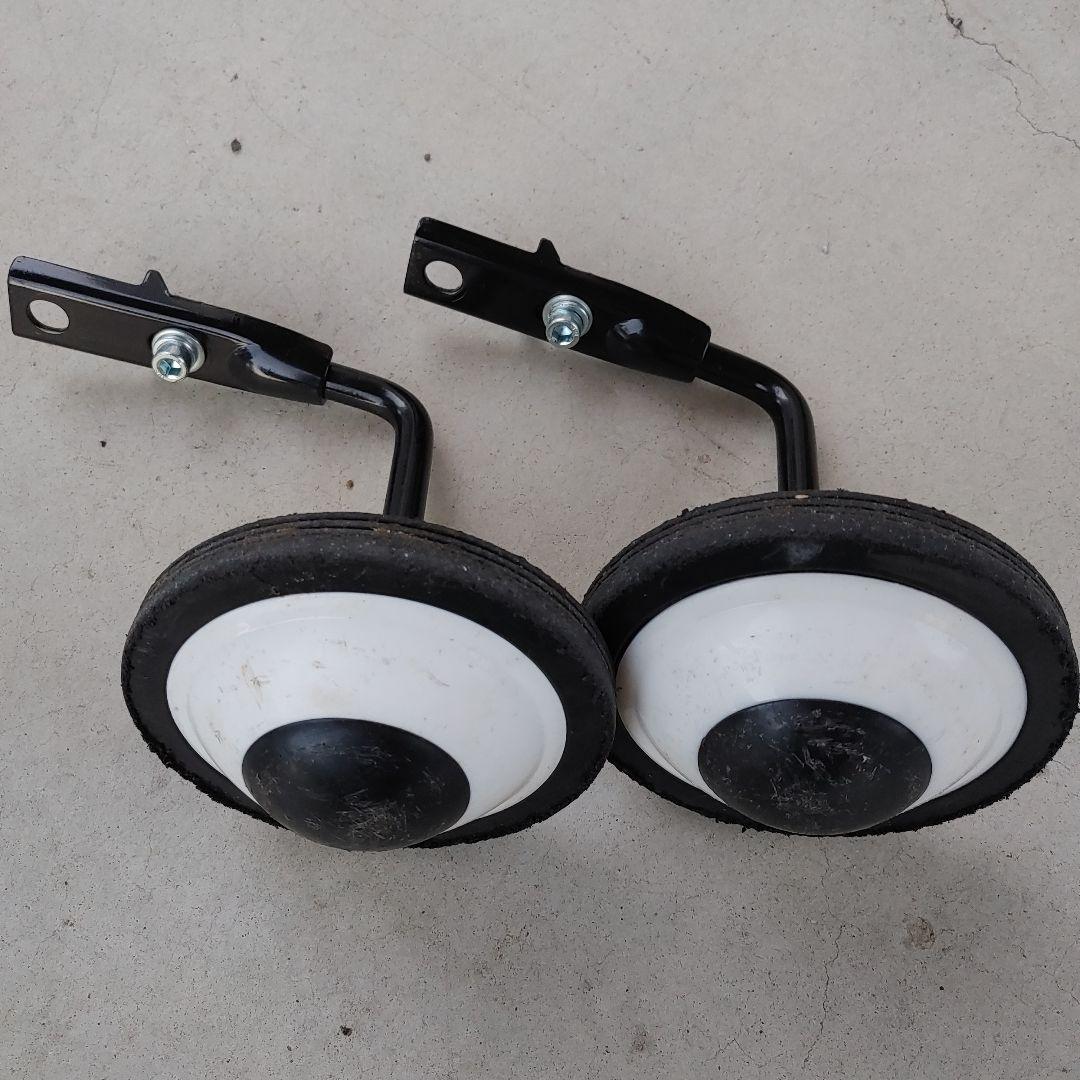 ※引き取り限定※キッズ　自転車　OUTDOOR とトーマスヘルメット