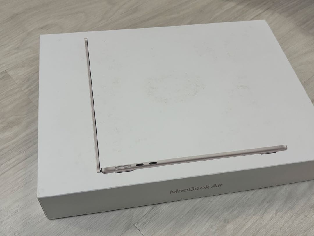 Apple MacBook Pro 13インチ (2020) 本体