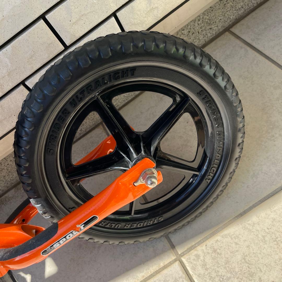 STRIDER ストライダー スポーツ モデル 日本正規品 オレンジ 12インチ