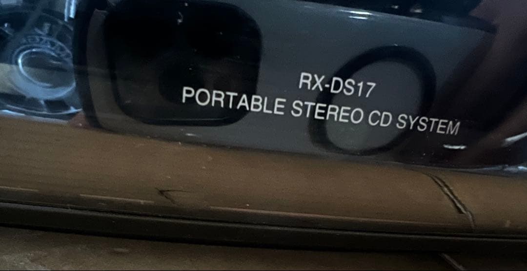 パナソニックRX-DS17 ポータブル ステレオCD/カセット/AM-FM AC