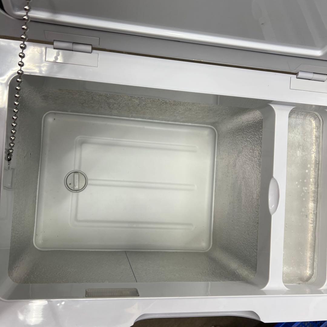 【used】①TOHO 車載冷凍冷蔵庫 RLC-CF22 DCコードなし