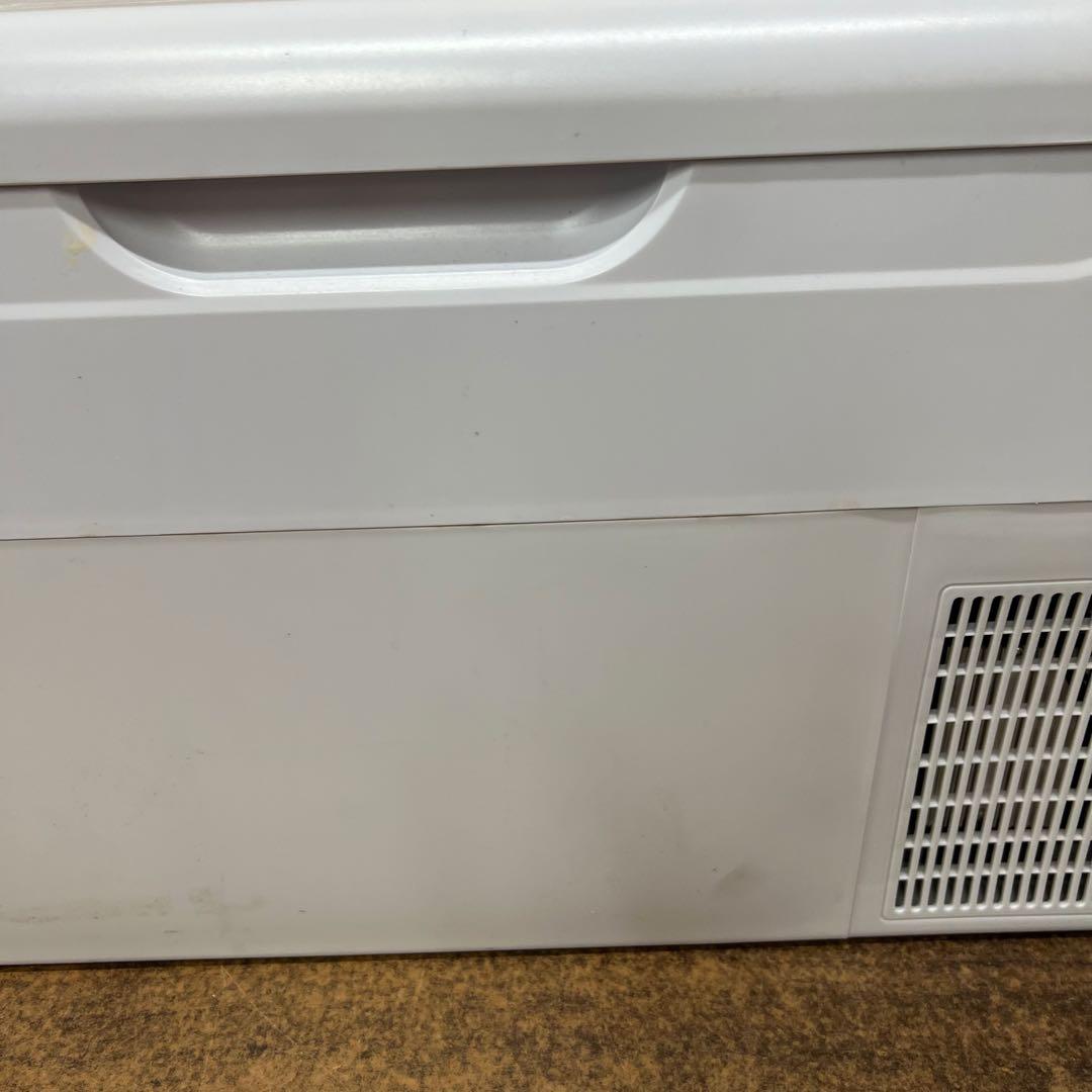 【used】①TOHO 車載冷凍冷蔵庫 RLC-CF22 DCコードなし