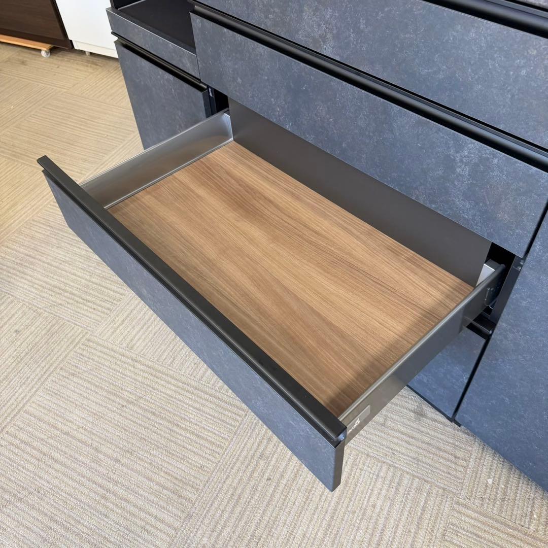 【新品同様‼️】パモウナ 160cm幅キッチンボード フルソフトクローズ仕様