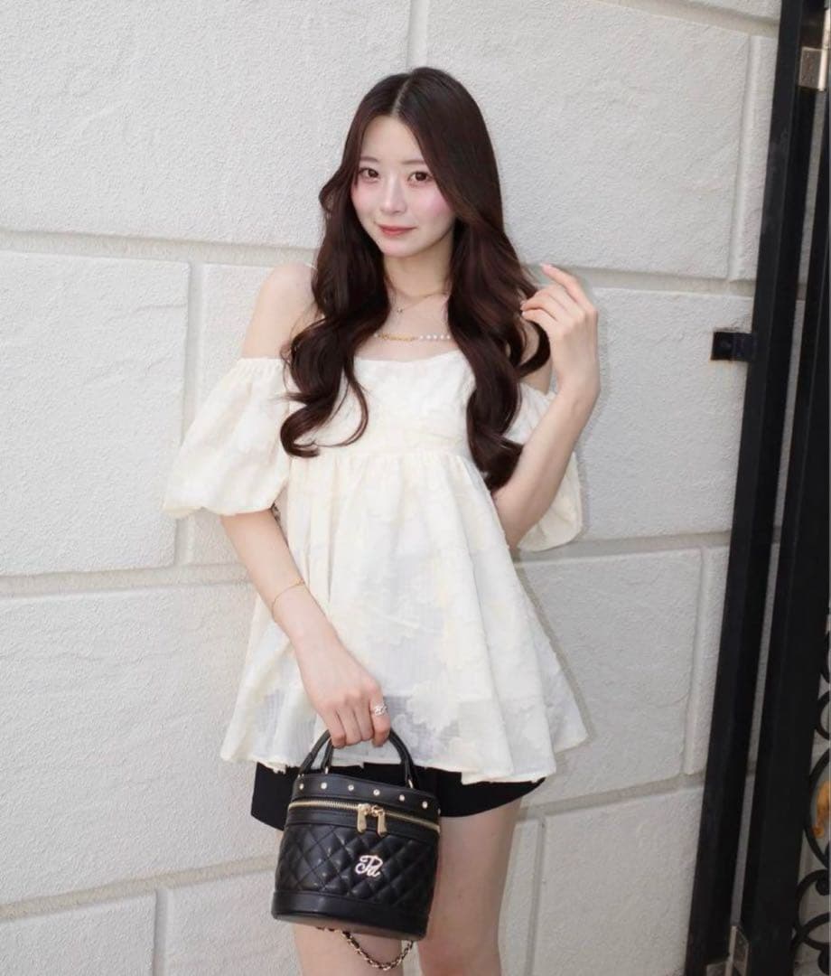トップス POMME d'amour charm jacquard peplum tops
