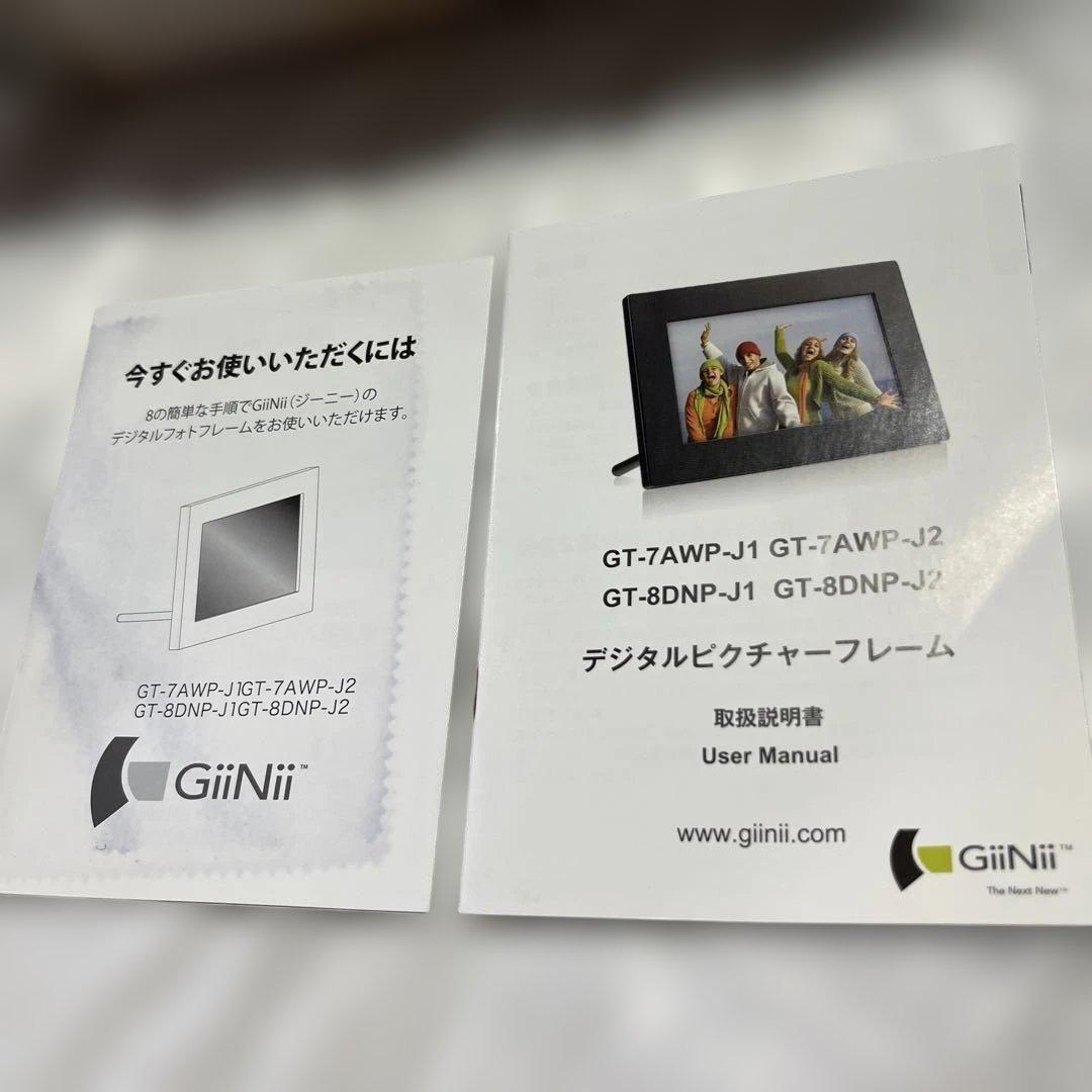 スワロフスキー　デコ　GiiNii デジタルフォトフレーム プレゼントに！