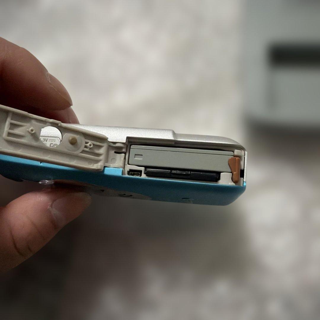 キャノン IXY DIGITAL 110 IS ブルー