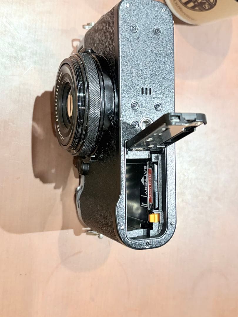 デジタルカメラ FUJIFILM X100f