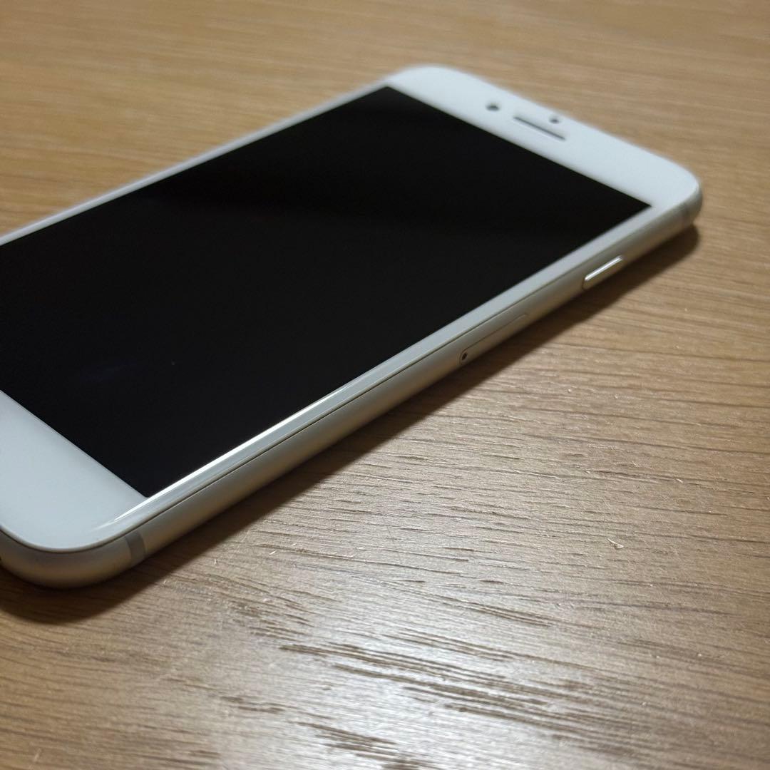 S*）様 Apple iPhone 8 64GB