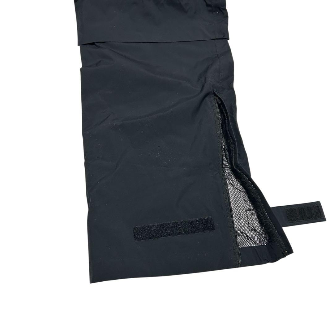 NIKEゴルフ　セットアップナイロン　ブラック　 Mサイズ　A28