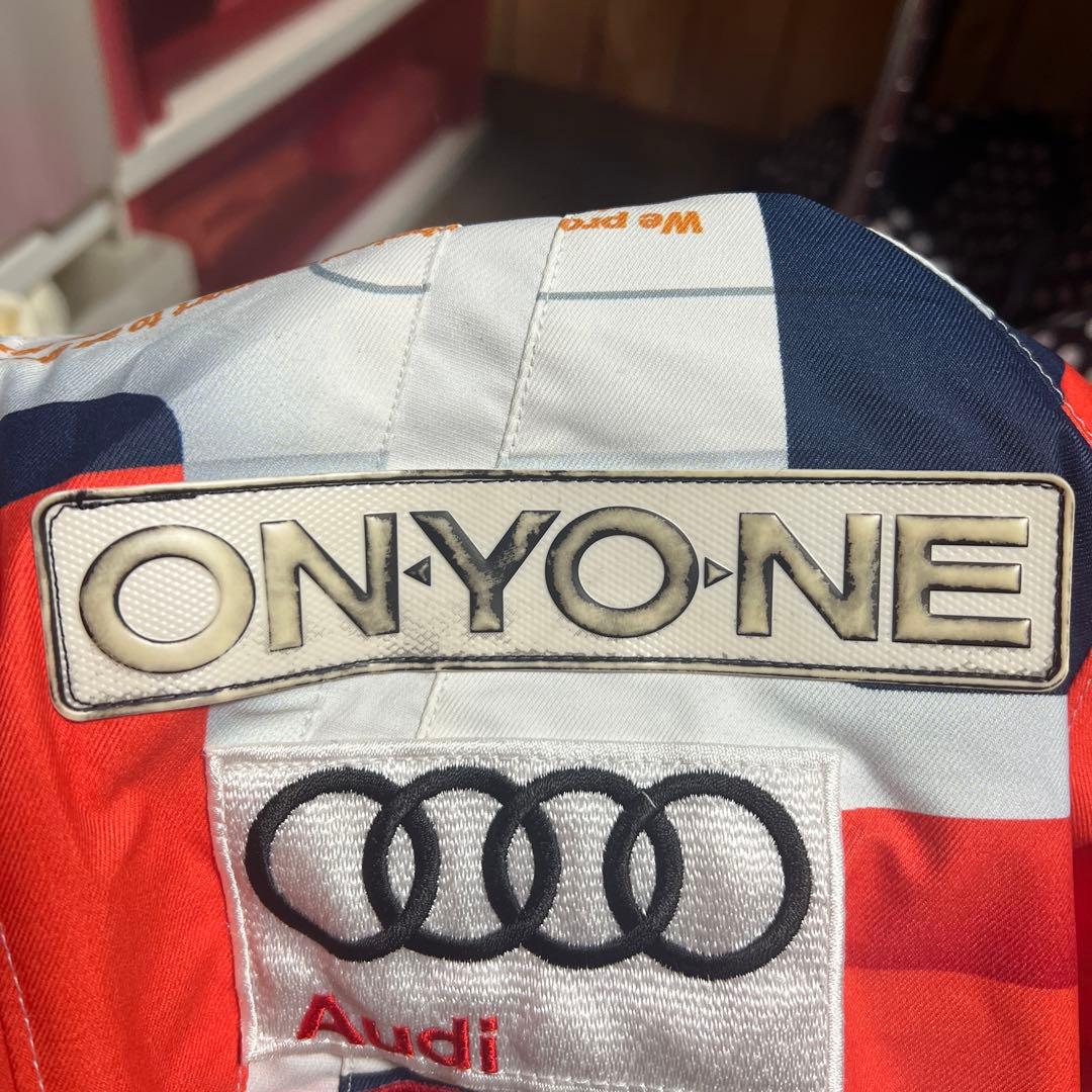 美品！オンヨネ　スキーウェア　上下