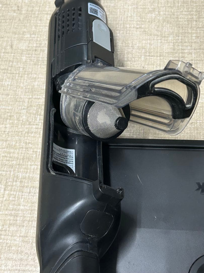 Shark シャーク　コードレススティッククリーナー　CS601JBK