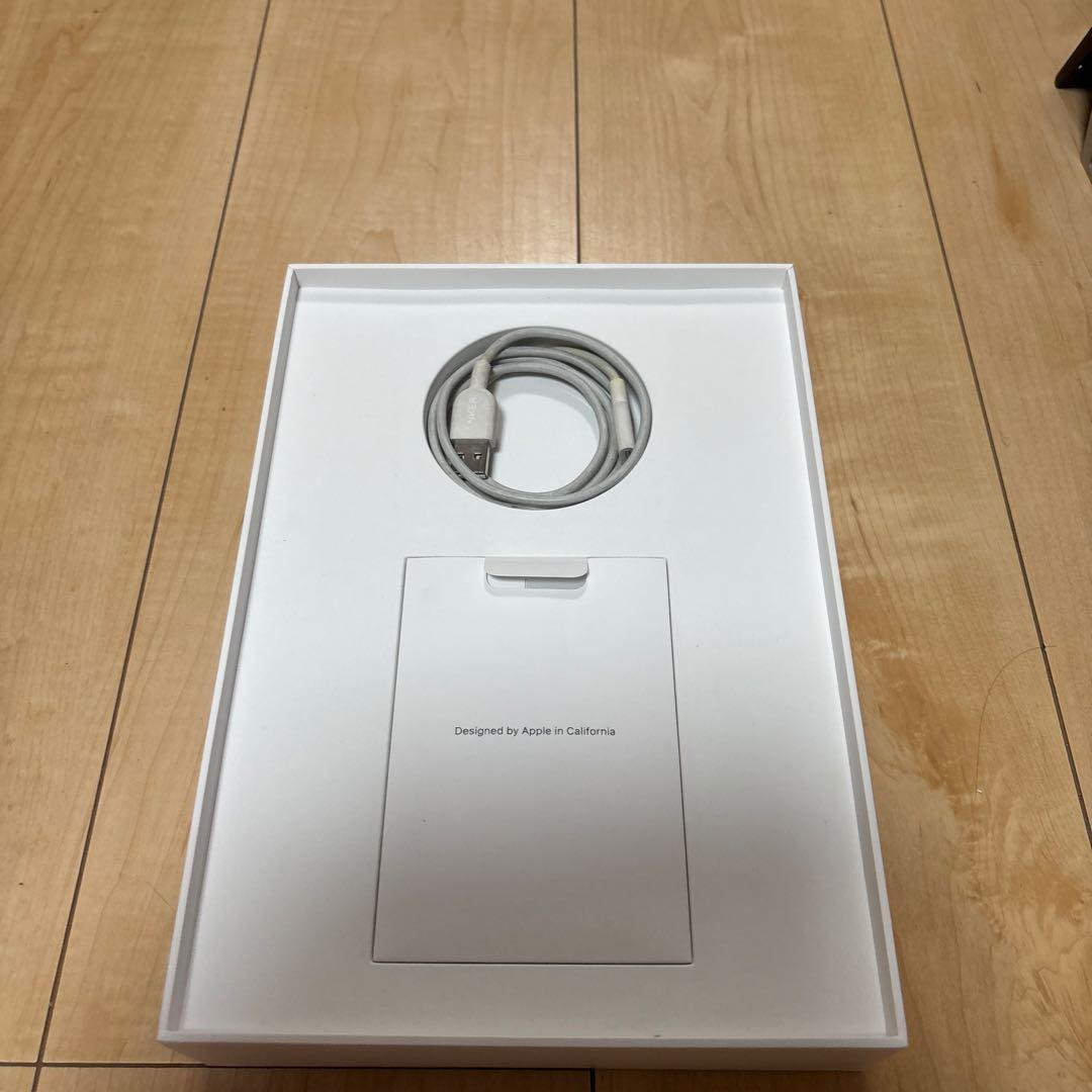 Apple iPad (第7世代) 128GB シルバー　 Wi-Fiモデル